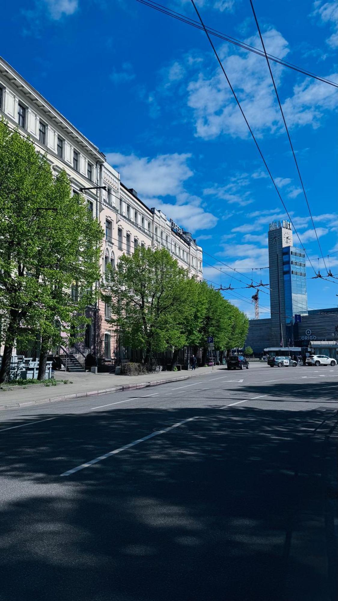 Flat In Front Of Station Appartement *